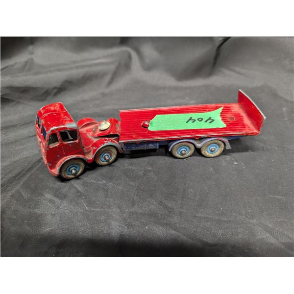 Vintage Dinky Toys Foden Truck Trailer (Missing Tire)