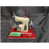 Image 1 : Vintage Sew-O-Matic Junior Toy Sewing Machine (Straco)