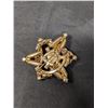 Image 2 : (1) Vintage Brooch