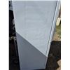 Image 4 : Frigidaire- upright freezer- 29"by 32" by 70"H