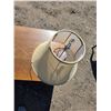 Image 2 : Vintage lamp with shade