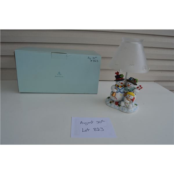 Partylite - Snowbell family tealight lamp - never used