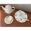 Image 1 : Teatime Lot