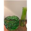 Image 2 : Green Glass Lot (6 pieces)