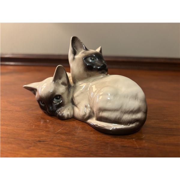 Royal Doulton Siamese Kittens