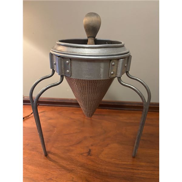 Berry Juicer/strainer