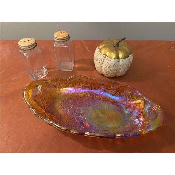 Yellow Shaker Set/ Carnival Glass Candy dish (3 pieces)