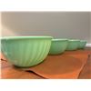 Image 1 : Fire King Jadeite Swirl Bowl Set (4 bowls)
