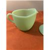 Image 3 : Jadeite creamer & sugar lid (2 pieces)