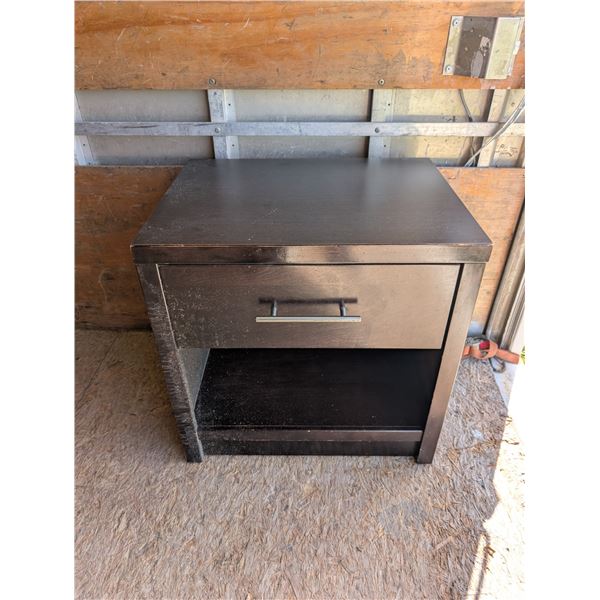 Hotel End Table w/ Drawer (Conditions Vary) 24"x18"x24"