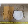 Image 1 : Vintage beaded purse and women's gloves