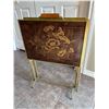 Image 2 : TV Trays and stand, 3 in set