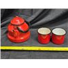 Image 1 : Enamel tea pot and mugs
