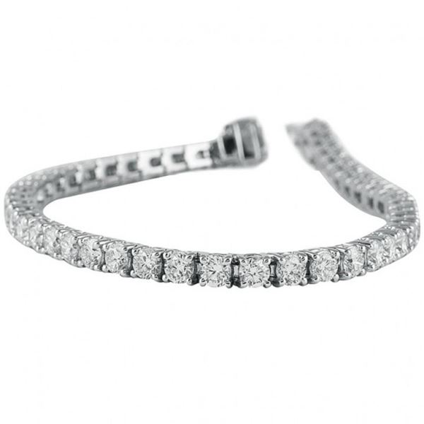 18k Gold & Brilliant White Diamonds 23.52 Cts Bracelet