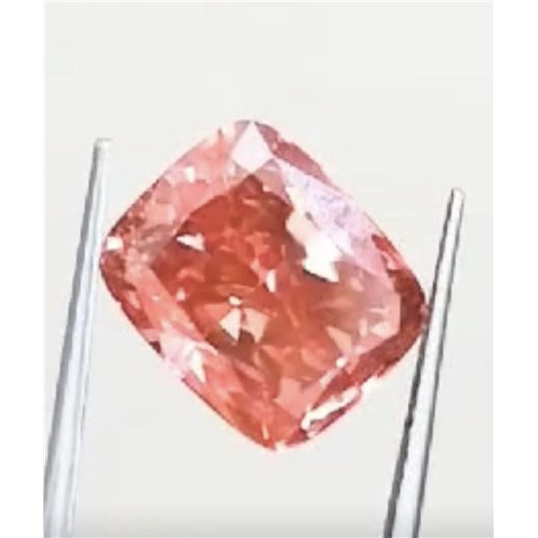 Fancy Vivid Pink Diamond 7.61 Cts - VS - Certified
