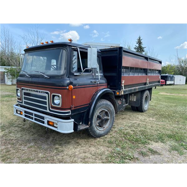 I.H. Cab over 1710B Grain Truck, Gas, 5 & 2 Speed c/w 16ft. Steel Box & Hoist roll tarp, showing 47,