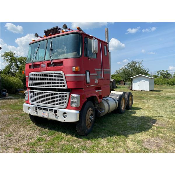 1979 FORD Tandem Cabover 9000, Wet Kit, 5th Wheel, 11Rx24.5 tires, Running, SN. Z98UVFE8161