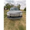 Image 2 : 2002 silver CHEV 2500 4x4 Quad Cab Diesel, showing 373,448 Km., New Batteries, 5th Wheel hitch, SN. 