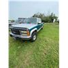 Image 22 : GMC 2500 Ext. Cab, 4x4 Diesel, Auto, showing 423,609 Km., New Batteries, Silver & green, SN. 1GTGK29