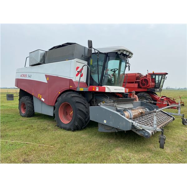 (Lot #'s 255, 256 & 257 are a Group Lot) 2008 BELARUS COMBINE ACROS, 540 PTO, 30.5x32 tires, SN. 000