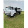 Image 1 : GMC 6500 Cab Over, V8 - Standard, 18ft. 48-inch-high box, VMM Box & Hoist, rollup tarp, Runs, No Bra