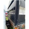 Image 5 : GMC 6500 Cab Over, V8 - Standard, 18ft. 48-inch-high box, VMM Box & Hoist, rollup tarp, Runs, No Bra