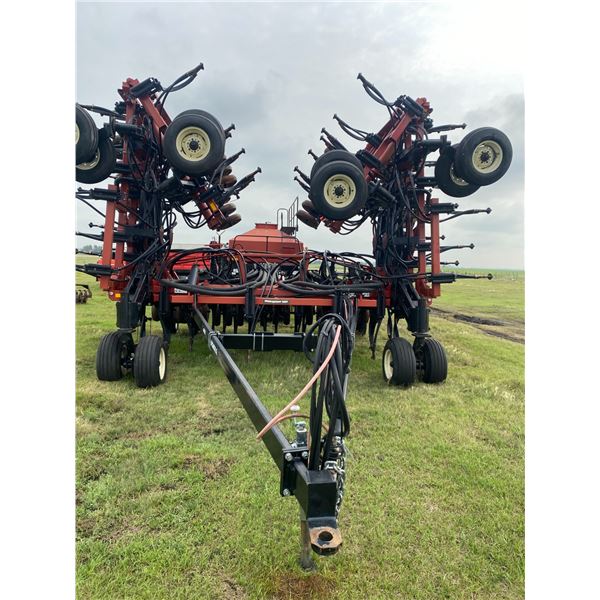 Versatile DH 750 Air Drill s/n: DH75013054328 Approx 48 feet, Double Shoot c/w AC 315 Air Cart, Doub