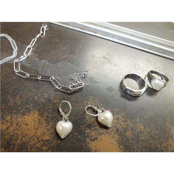 5pcs Of Silver Colored Jewelry