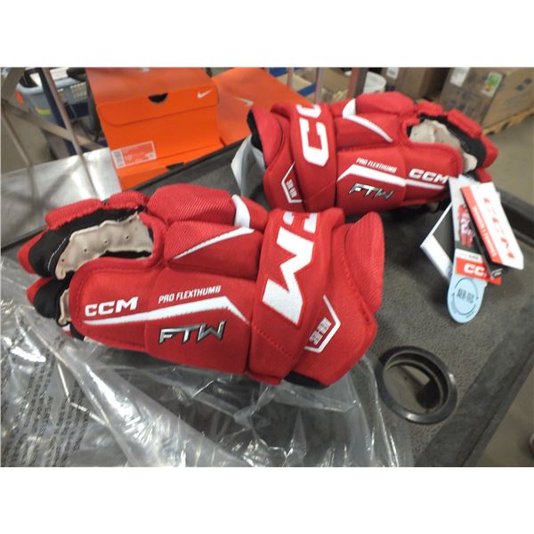 CCM Hockey Gloves