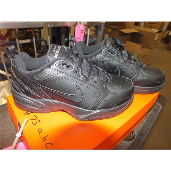 Black Nike Air Shoes