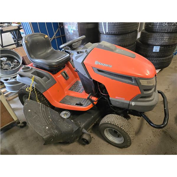 2006 Husqvarna Lawn Tractor