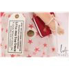 Image 8 : R. John Wright "Little Miss Starstruck" limited edition 7 1/2" All-Felt doll. Created for the 70th N
