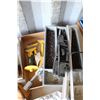 Image 2 : Selection of flooring tools including chisels, roller, knee pads, work belt, tile spacers, etc