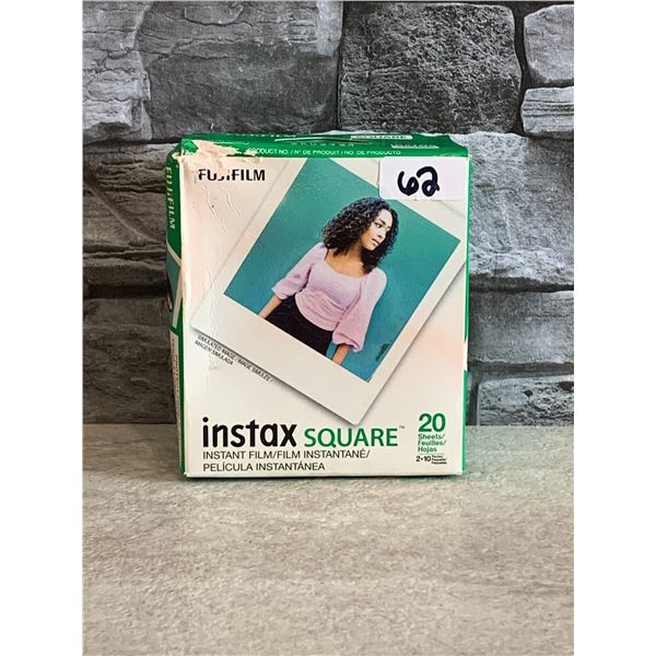 FujiFilm Instax Square Instant Film - 20 Sheets - Box Damaged Inside Packaging Intact - Use Before: 