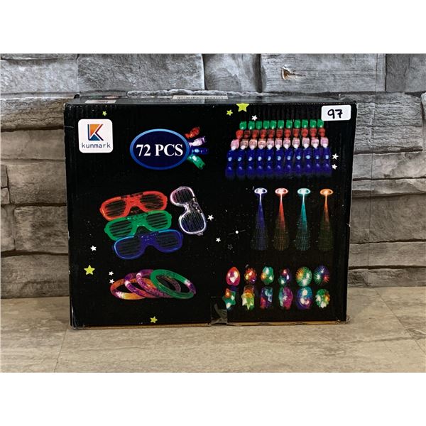Light Up Party Set - 72 Pcs - New