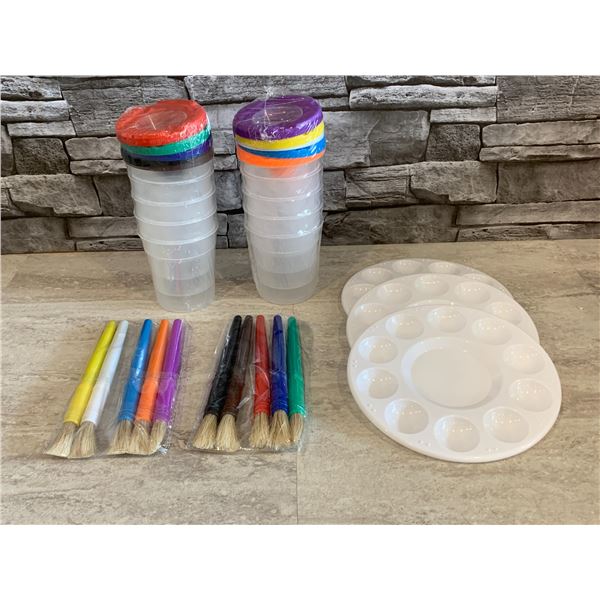 Kids Paint Cups with Lids, Paint Brushes and Palette Tray -  New