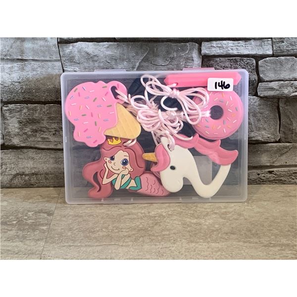 Silicone Teething Necklaces - 5 Pack - New