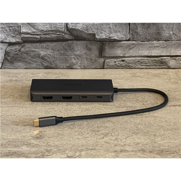 USB C Multiport Hub - New