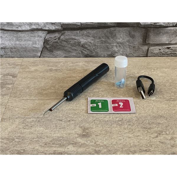 Ear Wax Removal Tool - New