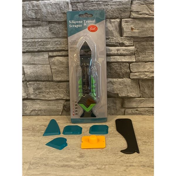 Caulking 5 in 1 Tool - New