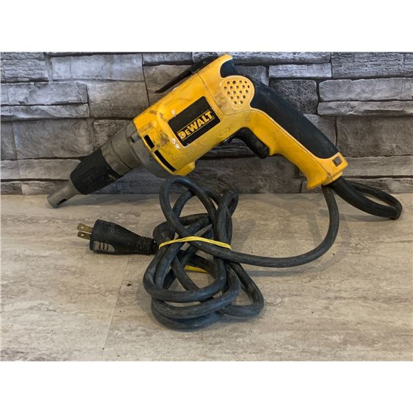 DeWalt VSR Drywall Screwdriver - Model #: DW272 - Corded - Tested