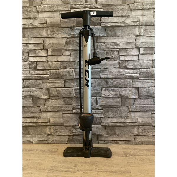 CCM Floor Bike Pump with Gauge