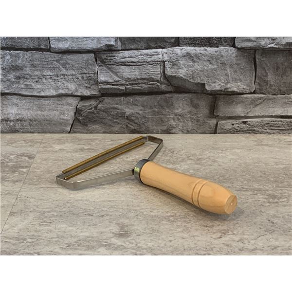 Portable Lint Remover - New