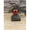 Image 4 : Milwaukee Sheet Sander - 1/4" - Model #: 6020-21 - Tested