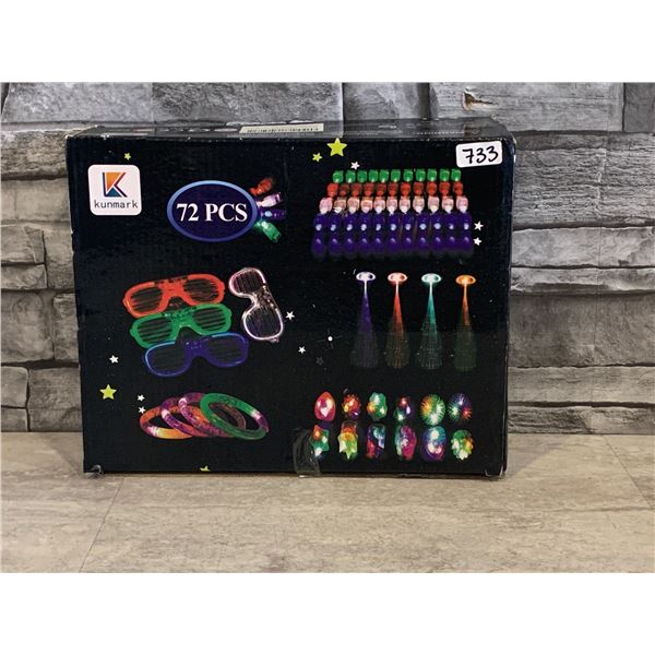 Light Up Party Set - 72 Pcs - New
