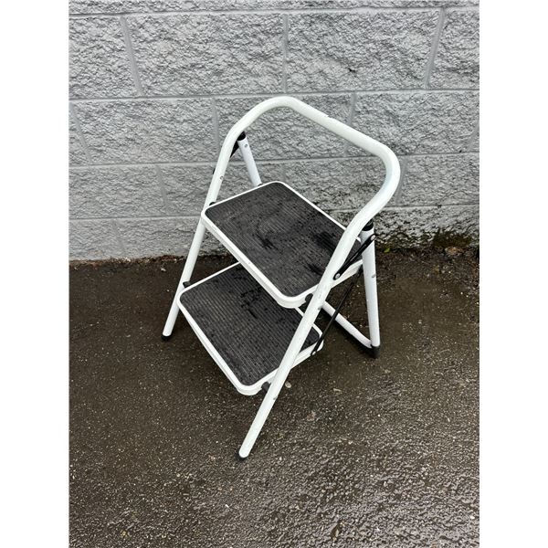 Folding 2 Step Steel Foot Step Ladder