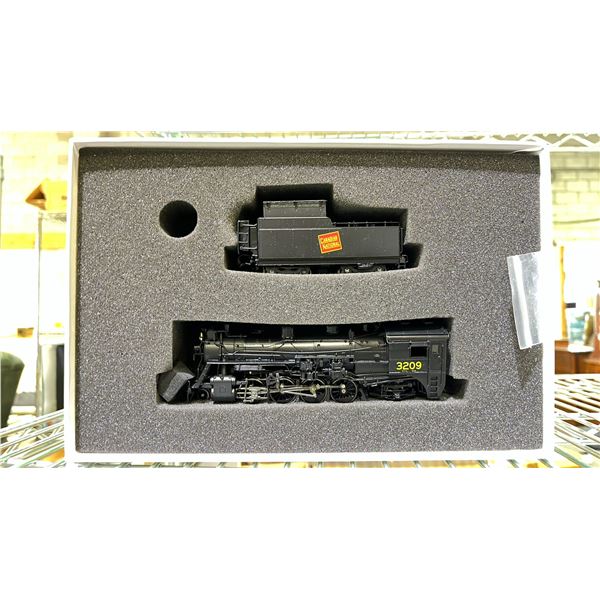 OVERLAND MODELS CNR S1A 2-8-2 HO SCALE MODEL TRAIN