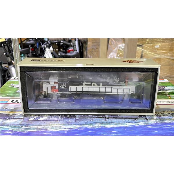 BROADWAY LIMITED IMPORTS EMD SD40 CN 5145 CN NOODLE SCHEME PARAGON 4 SOUND/DC/DCC HO SCALE MODEL