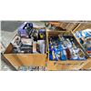 Image 2 : 4 BOXES OF ASSORTED HOT WHEELS DIE CAST VEHICLES & 1 BOX OF ASSORTED DIE CAST VEHICLES