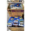 Image 4 : 3 BOXES OF ASSORTED DIE CAST VEHICLES - HOT WHEELS & JOHNNY LIGHTNING